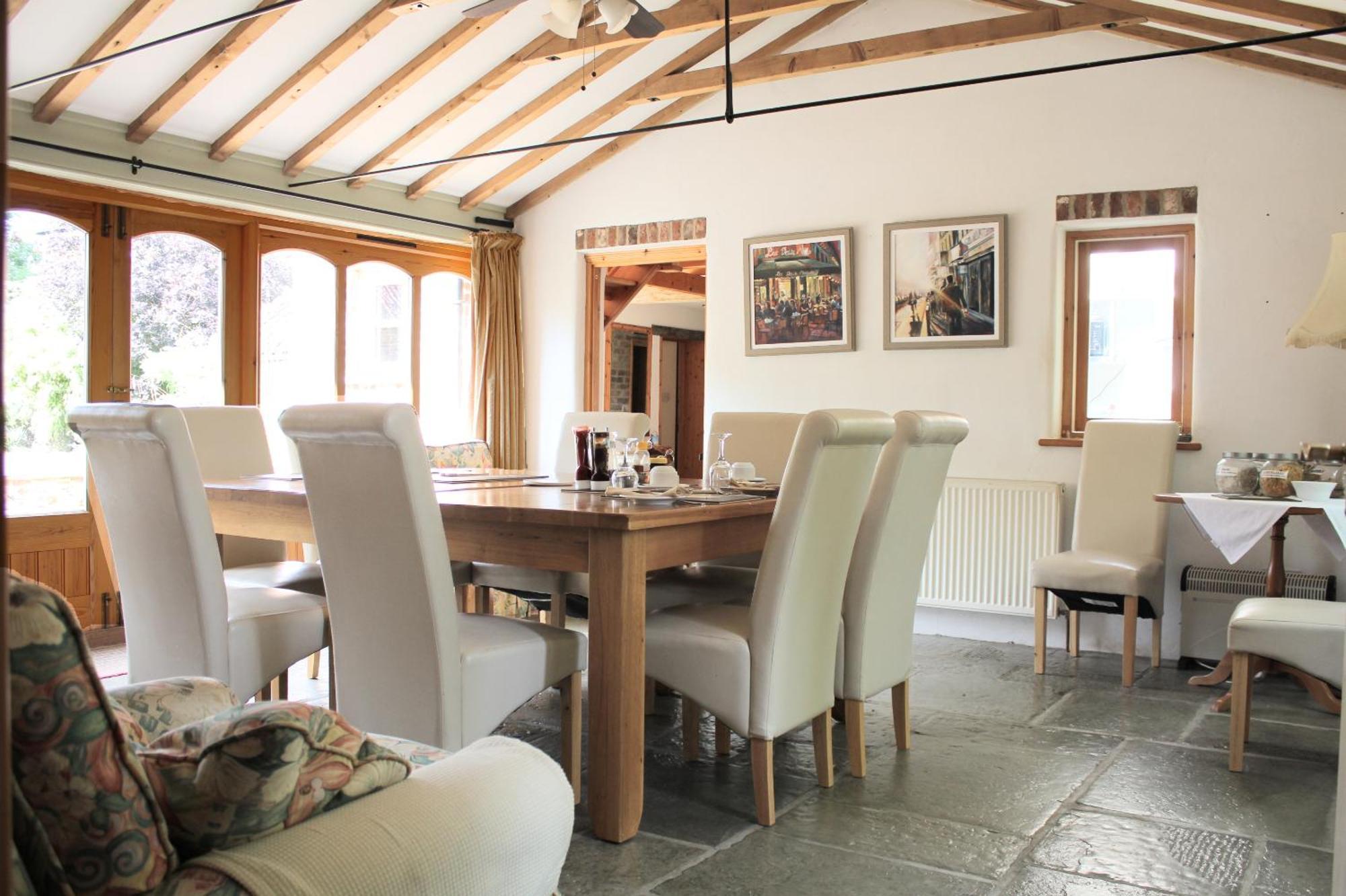 Stratton Strawless Woodman'S Farm B&B 외부 사진