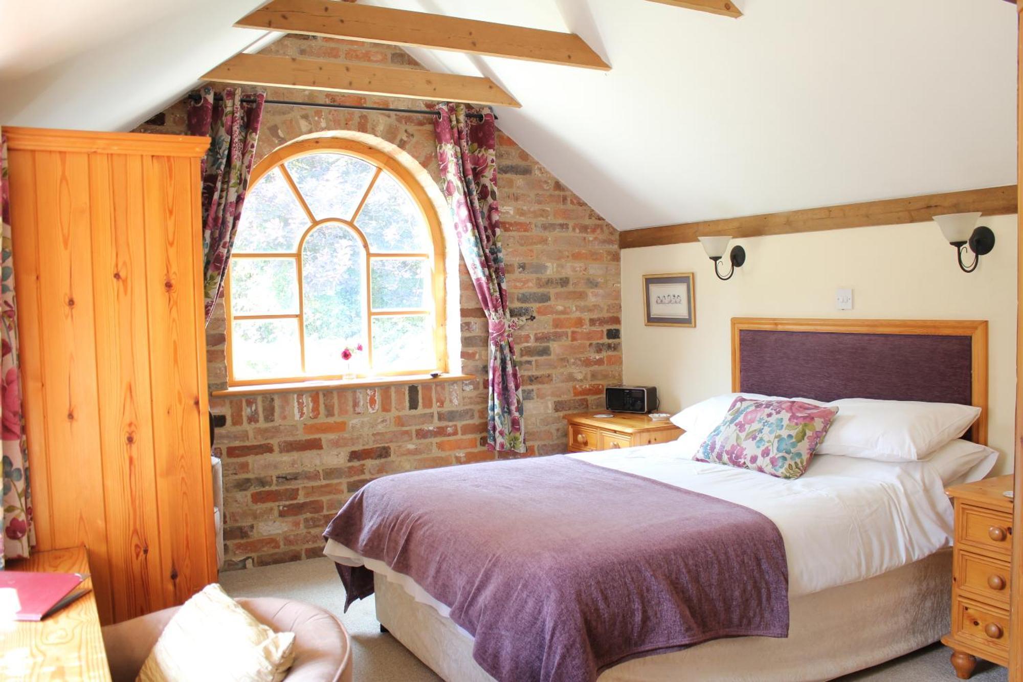 Stratton Strawless Woodman'S Farm B&B 외부 사진